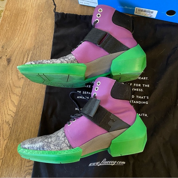 John Fluevog X Star Trek Manifold Witness hi top shoes w/ dustbag and box - Picture 9 of 9